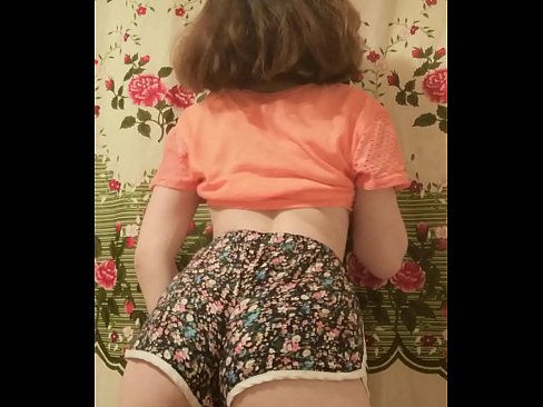 ❤️ Сексуальна молода красуня знімає шорти на камеру ❤ Секс-відео на uk.ixiporn.ru ☑